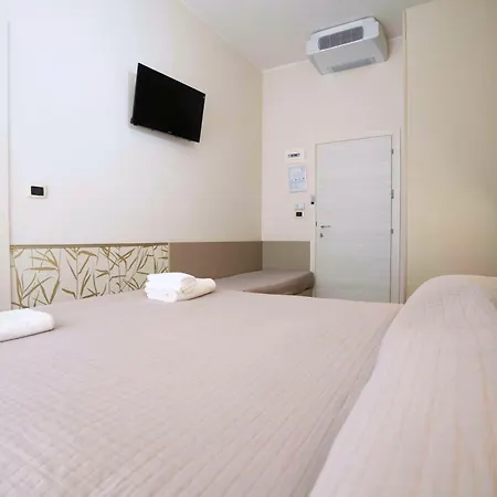 Hotel Sant'elena Rímini