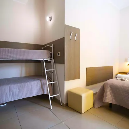 圣埃琳娜酒店 里米尼