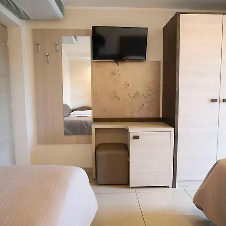 Sant'elena Hotell 3*